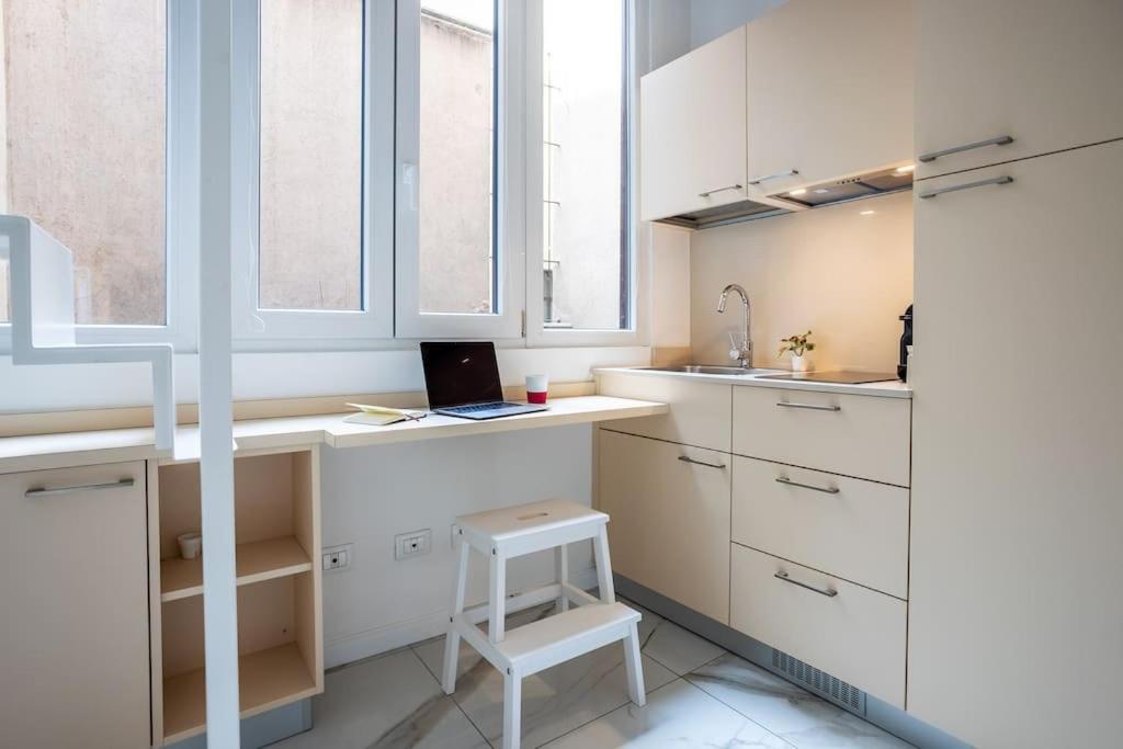 Duomo'S Nest - Central Mini-Apt Milán Exterior foto